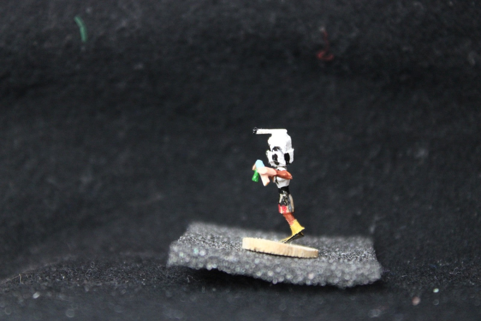 Small  1/2" -5/8" tall Kachina Doll, "ZUNI Rain Dancer" by Mae Hunch  Pristine!!1