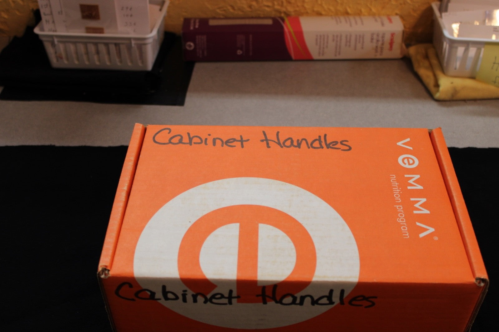 CABINET HANDElS (40) NEW (8) used0