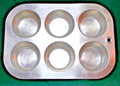 Muffin Pan For the Kitchen baking cooking  ware pre owned0