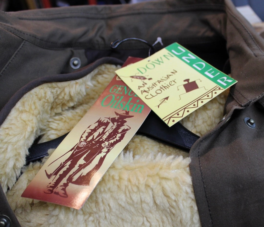 Womens TRENCE COAT DOWNUNDER 4 PIECE SET, VEST, LEGGINS & COWBOY HAT!! OILSKIN4