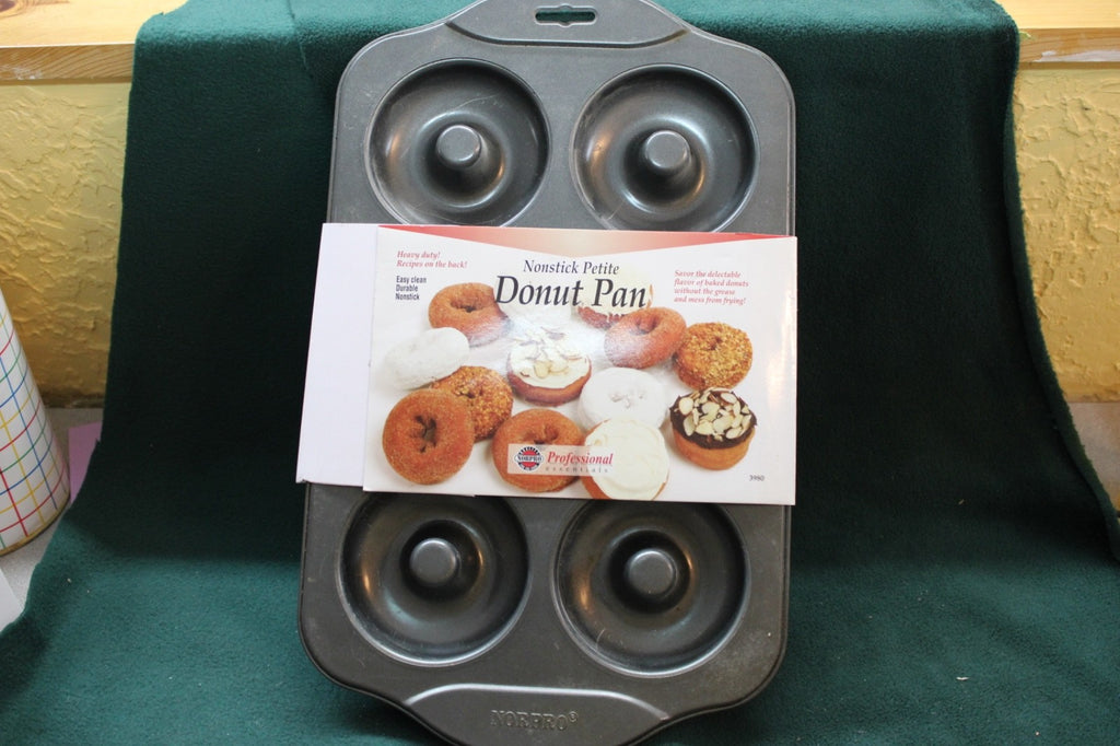 Petite Donut Heavy Duty Baking Pan For the Kitchen baking pan pre owned0